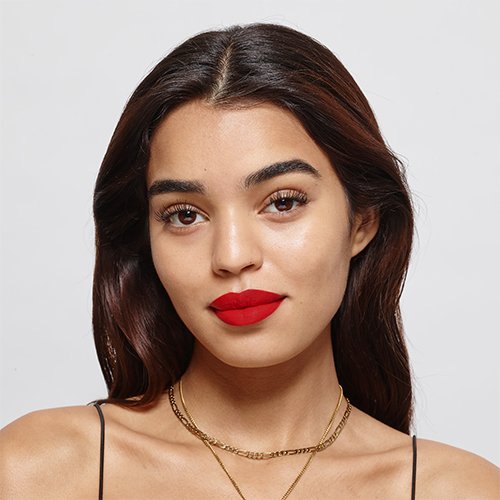OAP   MAKEUP   LIPS   CR VOLUME MATTE   2021   BEAUTY SHOT   MEDIUM 1